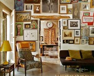 decorar paredes con cuadros vintage